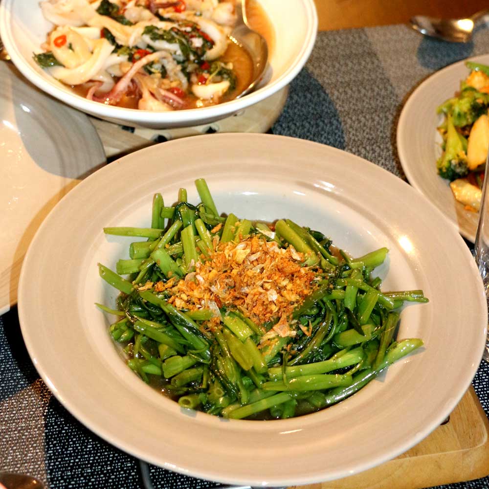 Luxury Thailand Holiday Villa Food