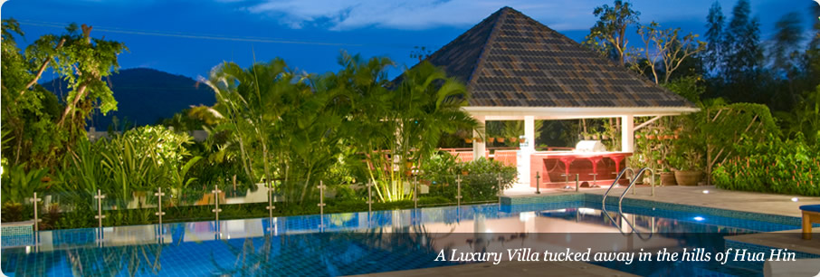iCandi Hideaway luxury poolside view over Thai hills