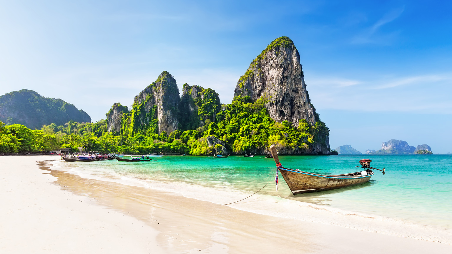 Top Ten Reasons to visit Thailand